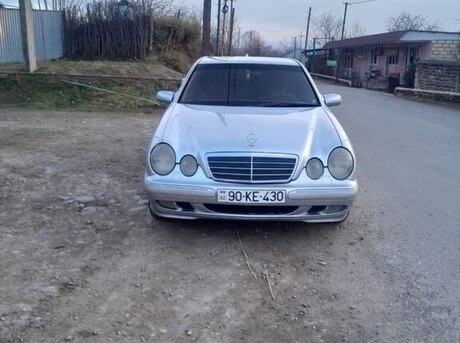 Mercedes E 240 2000