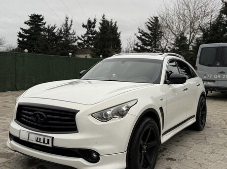 Infiniti FX35 2012