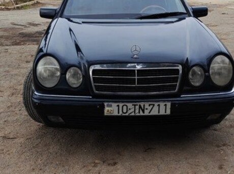 Mercedes E 240 1998