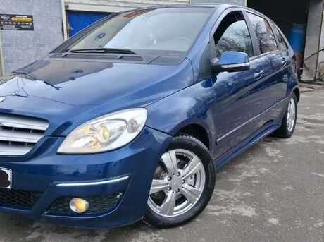 Mercedes B 170 2010
