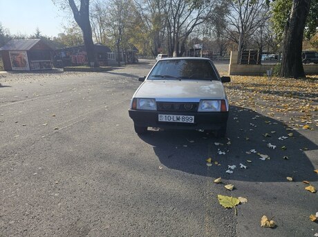 LADA (VAZ) 21099 2003