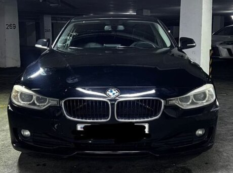 BMW 328 2012
