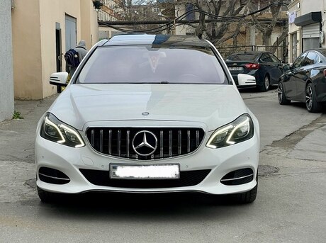 Mercedes E 200 2014