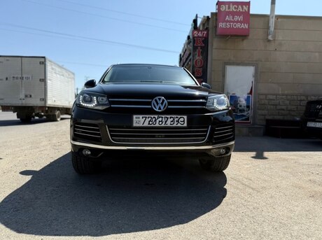 Volkswagen Touareg