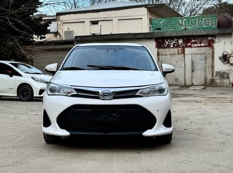 Toyota Corolla Fielder 2019