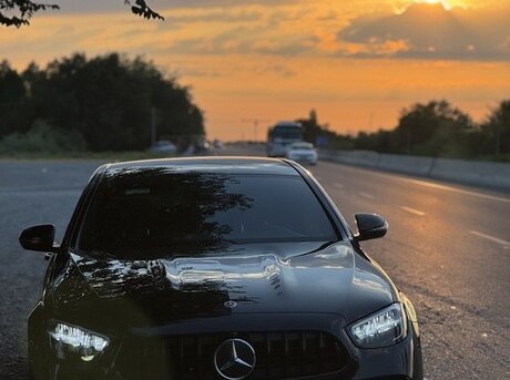 Mercedes E 200 2022