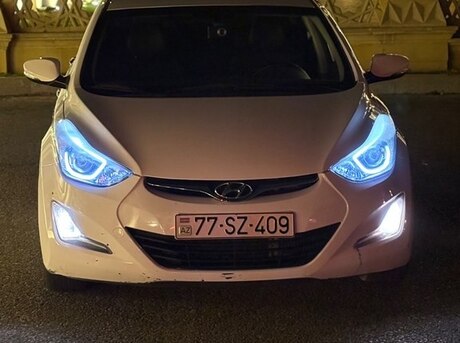 Hyundai Avante 2014