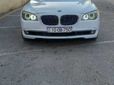 BMW 750 2009