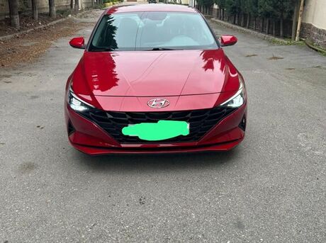 Hyundai Elantra 2022