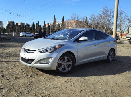 Hyundai Elantra 2015