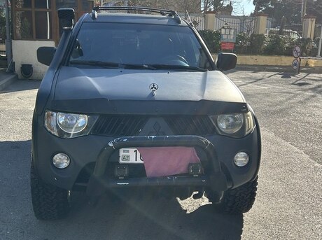 Mitsubishi L200 2008