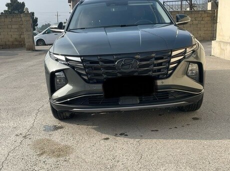 Hyundai  2025