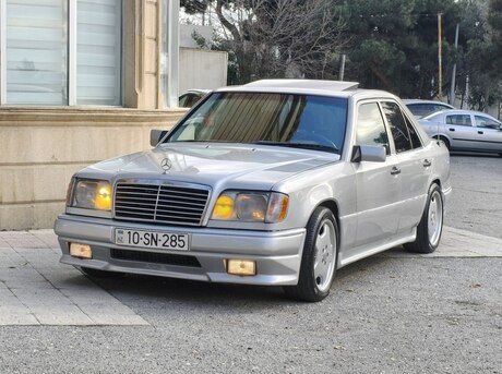 Mercedes 220 E 1995