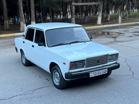 LADA (VAZ) 2107 2005