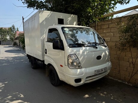 Kia K2700 2004