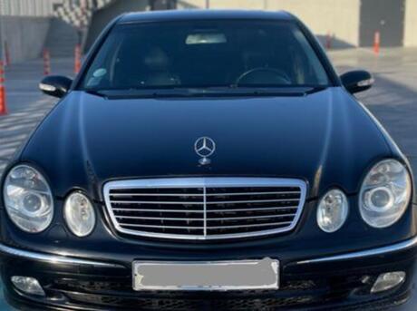 Mercedes E 220 2002
