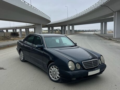 Mercedes E 240 1999