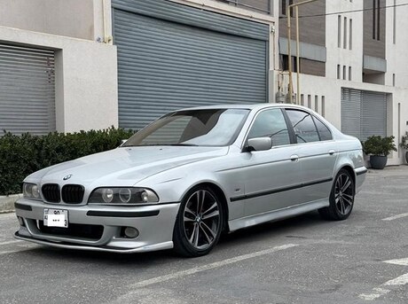 BMW 523 1999