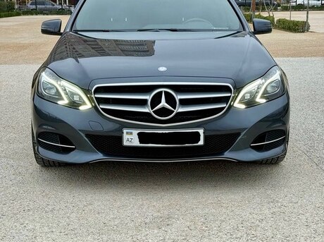 Mercedes E 200