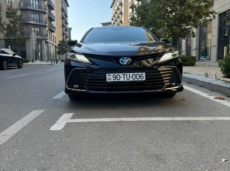 Toyota Camry 2023