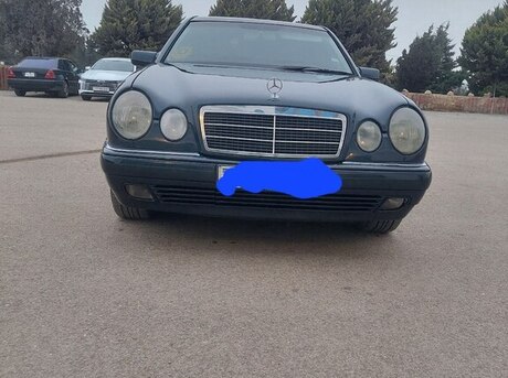 Mercedes E 220 1998