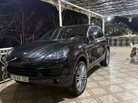 Porsche Cayenne 2011