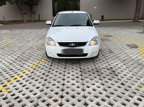 LADA (VAZ) Priora 2018