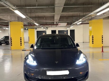 Tesla Model 3 2023