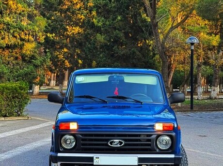 LADA (VAZ) Niva 2014