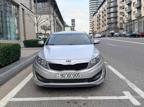 Kia K5 2010