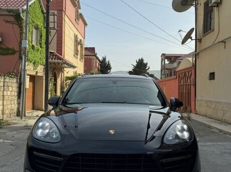Porsche Cayenne GTS