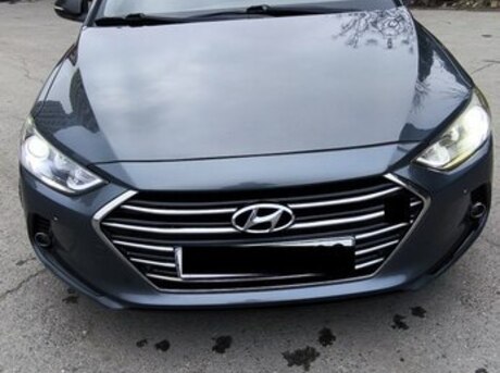 Hyundai Avante 2015