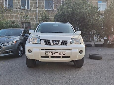 Nissan X-Trail 2011