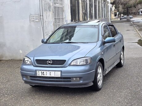 Opel Astra 1998