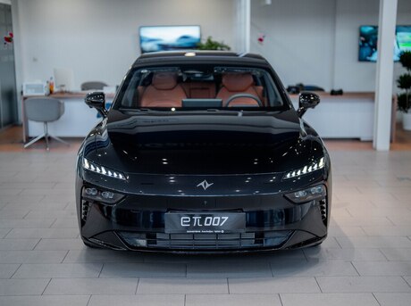 DongFeng YiPai 007