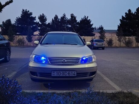 Nissan Sunny 2005