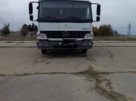Mercedes Atego 817 2006