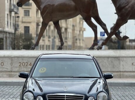 Mercedes E 270 2000