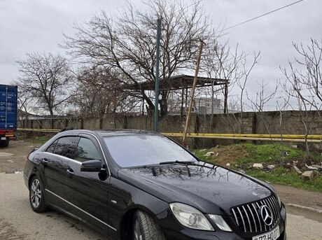 Mercedes E 220 2010