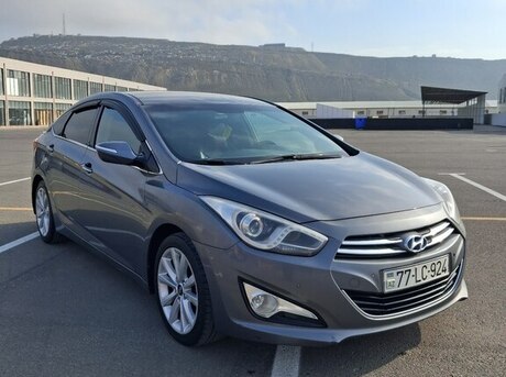 Hyundai i40 2012