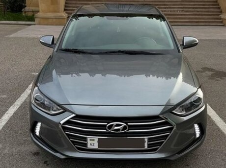 Hyundai Elantra 2016