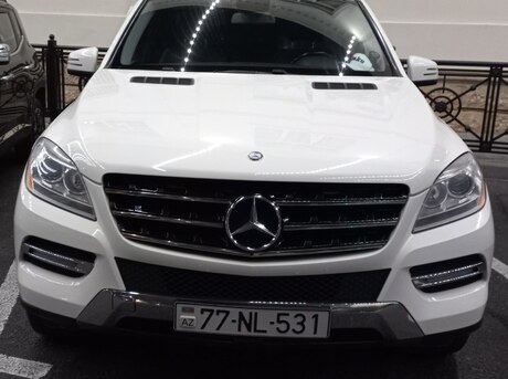 Mercedes ML 350 4MATIC 2011