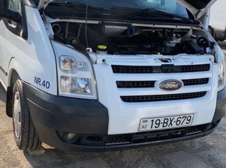 Ford Transit 2010
