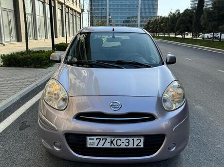 Nissan March 2011
