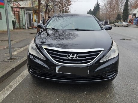 Hyundai Sonata 2012