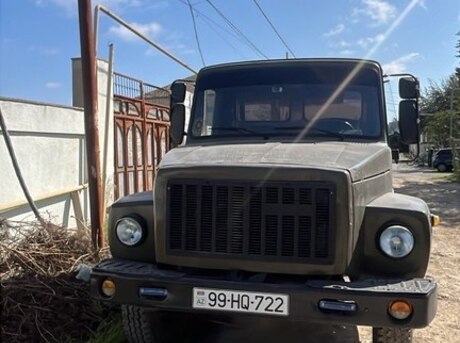 GAZ 3307