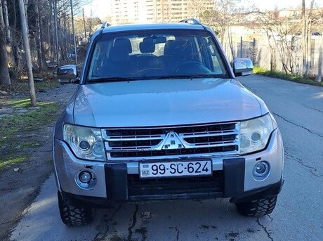 Mitsubishi Pajero 2007