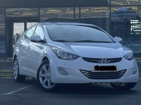 Hyundai Elantra 2011