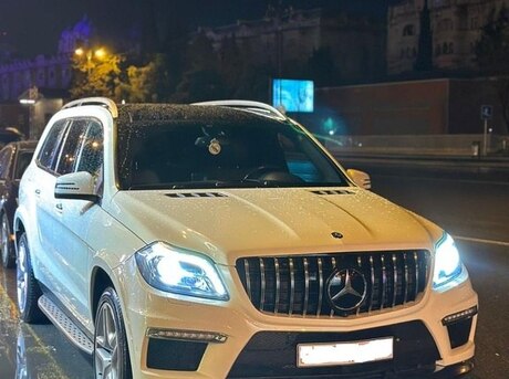Mercedes GL 500 4MATIC 2013