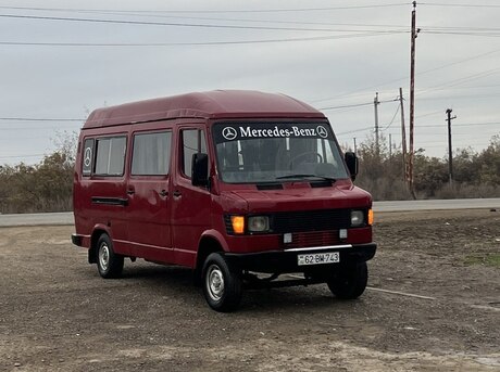 Mercedes 208 D 1992